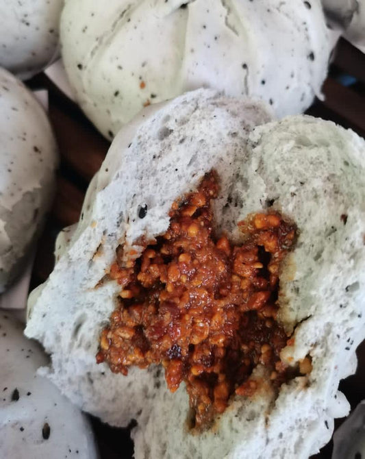黑芝麻花生包 —— Black Sesame Peanut Pau