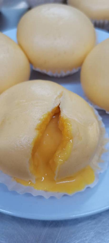 流沙包 —— LIU SHA PAU (4pcs)